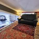 Apartament Velijoze *