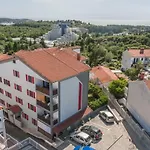 Velijoze *