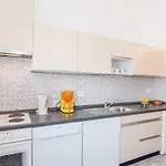 Velijoze شقة *